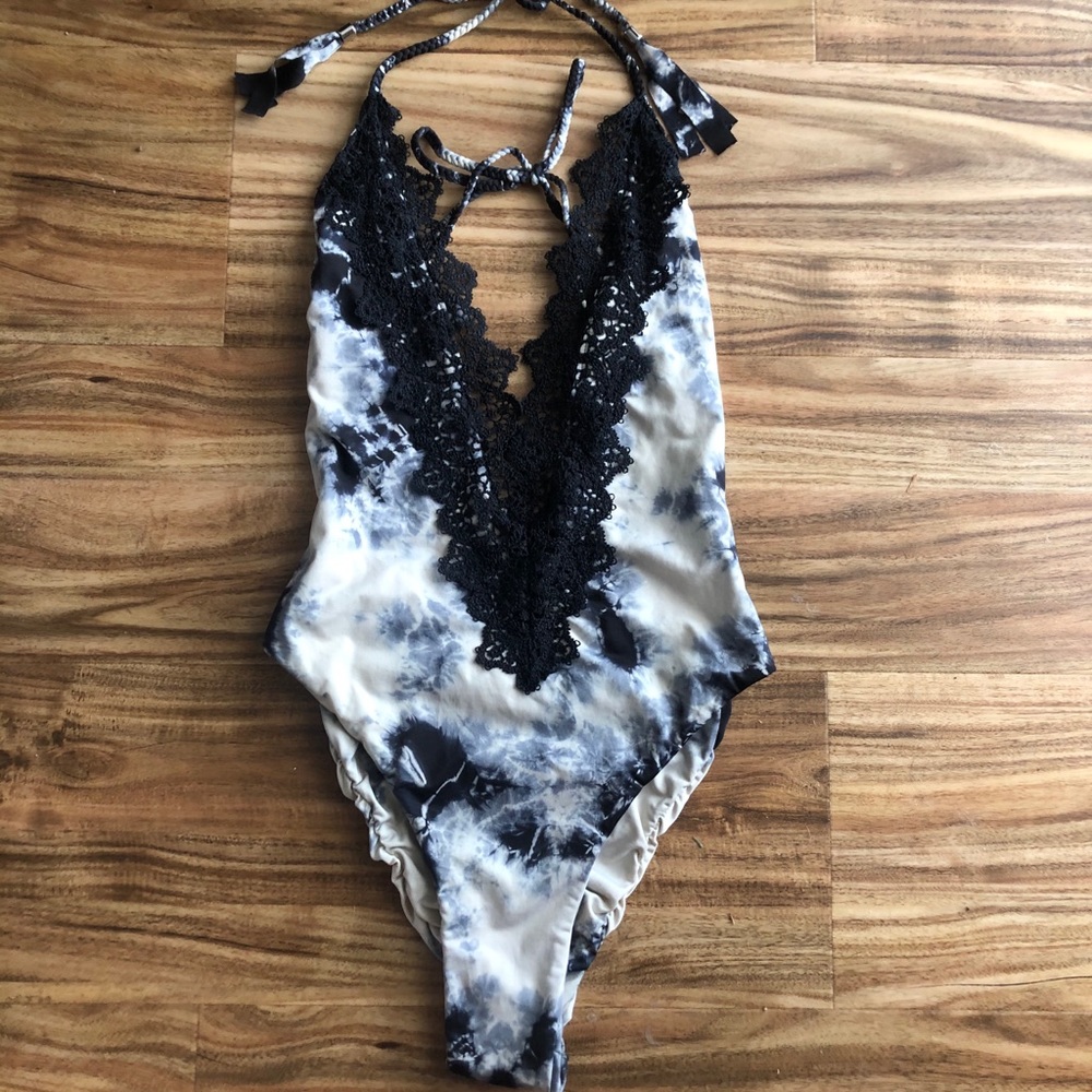 Blue Life Tie Dye Mirage Halter Swimwear